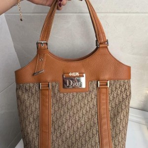 dior中古包多少钱